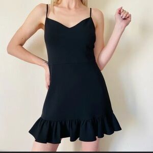 🖤1.STATE Elegant Black Ruffle Hem Mini Dress